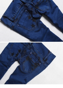 Геометрически декорированные джинсы со стразами